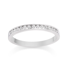 Channel Set Diamond Wedding Ring in Platinum £799