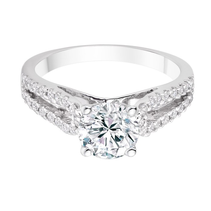 Round Cut 0.83 Carat Side Stones Engagement Ring in 18k White Gold, £1899, get the look, Vashi.com, Vashi Dominguez